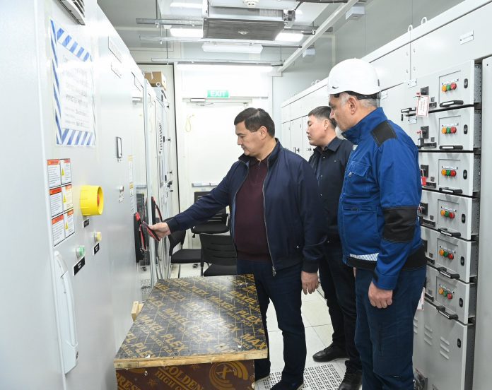 Аймақ басшысы Тәуелсіздік даңғылын жаңғыртудың екінші кезеңіндегі жұмыстармен танысты